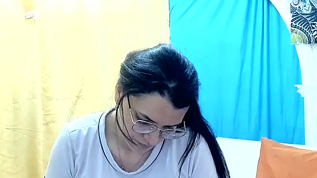 MARILYN_GARCIAn Live XXX chat