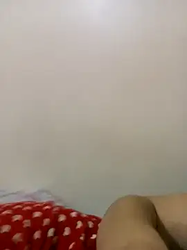 Sellena2 Adlı Modelin Canlı XXX Sohbeti