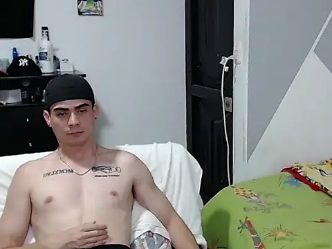 Zac_Efront XXX чат на живо