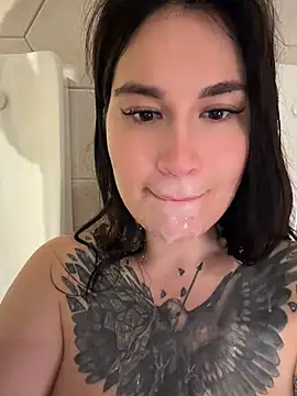 TattooGirlAlia Webcam-Show