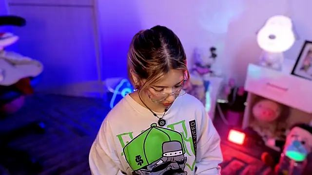 EmilyMiller_ – Naživo XXX chat