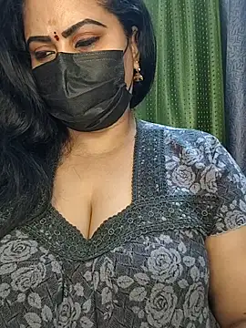 Anushka_flower XXX чат на живо