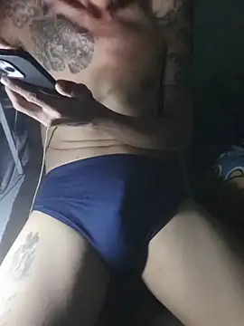 Ladyboy69X@xh 即時 XXX 聊天