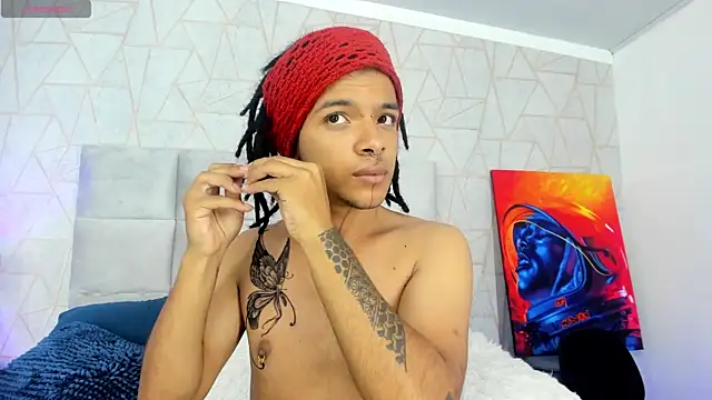 Show modela Lucas_jones na web-kameri