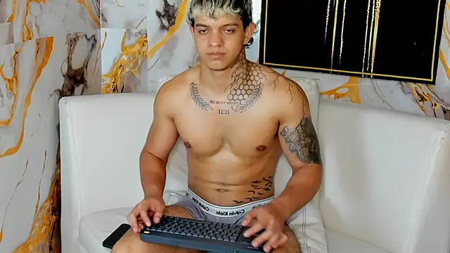 Noah__Browm: απευθείας συνομιλία ΧΧΧ