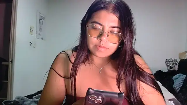 Kimmy_kimmy_'s Live XXX Chat