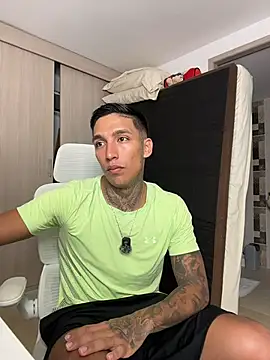 sendfern Live XXX chat