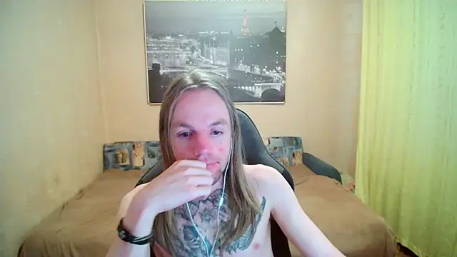 XXX chat uživo modela AdamDickens