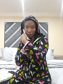 NikkiDickSavage Chat XXX live