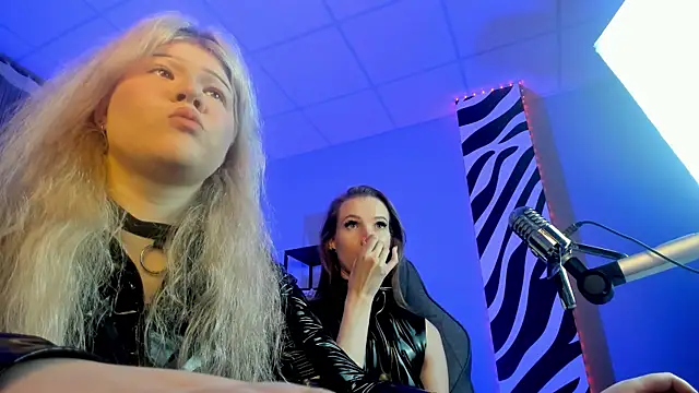 Chatroom XXX en direct de LilithNlsn