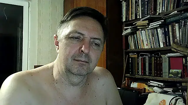Pokaz2020's Live XXX Chat