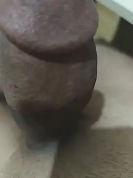 _SeMiHH_ Adlı Modelin Canlı XXX Sohbeti