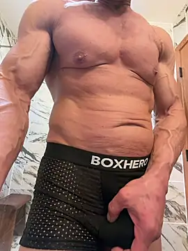 عرض كام IronDaddyX
