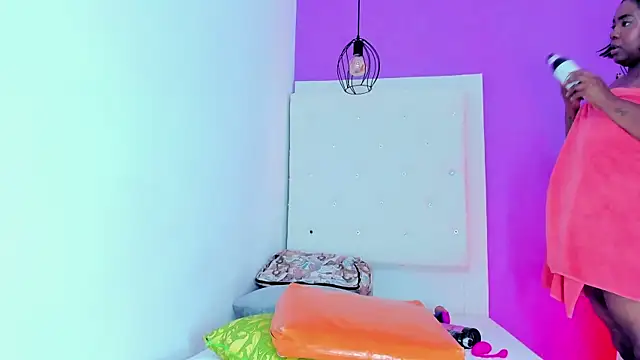 Skarleth_sexy69 Adlı Modelin Canlı XXX Sohbeti