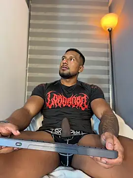 Chatroom XXX en direct de CallumMuscle