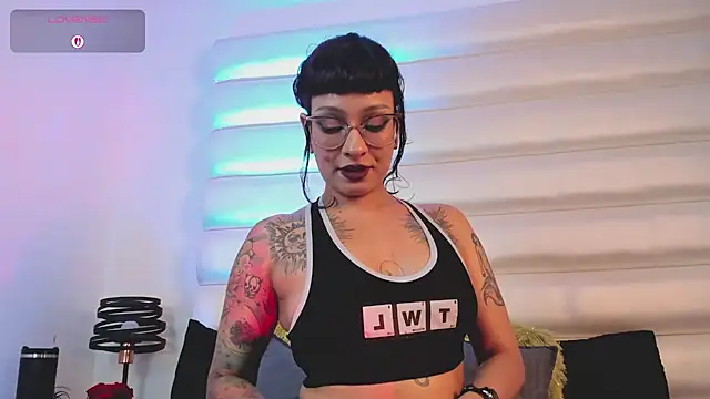 KendallDemie's Live XXX Chat