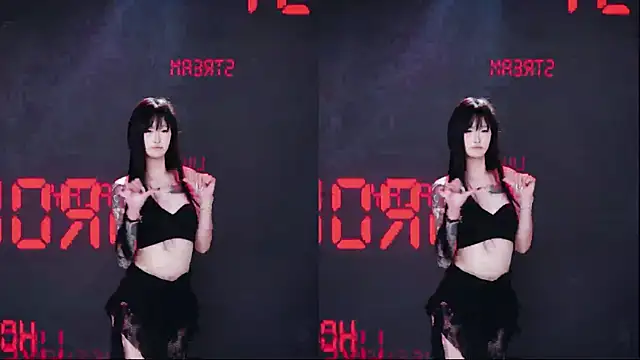 Chanel-001 Live XXX-chat