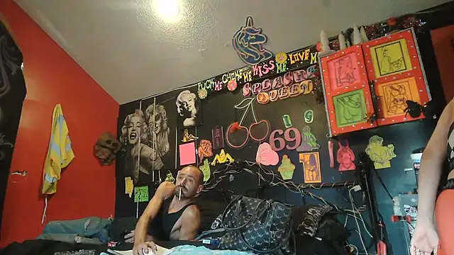 Chat XXX en directo de Splash_Queen420
