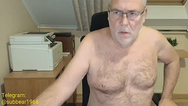 subbear1968's Live XXX Chat