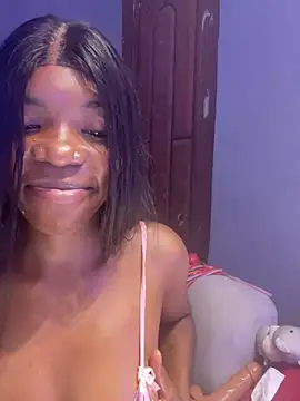 ovalbul3's Live XXX Chat