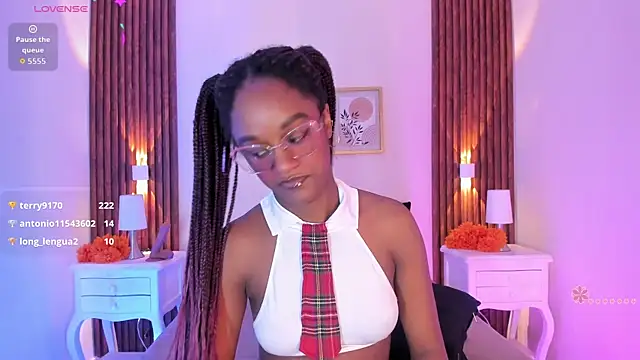 Chatroom XXX en direct de Chloebrunnie
