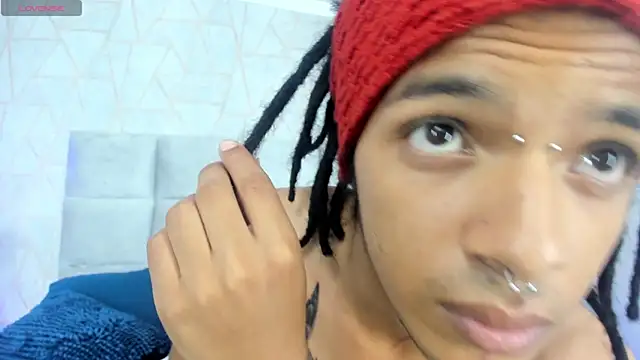 Chat XXX en directo de Lucas_jones