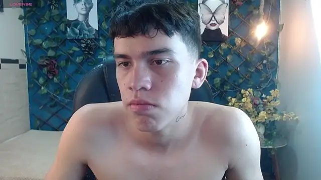 Онлайн чат XXX jac_cox