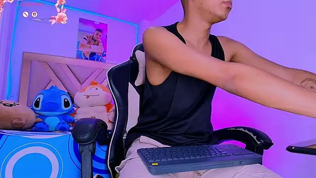 dilan_alfonzo's Live XXX Chat