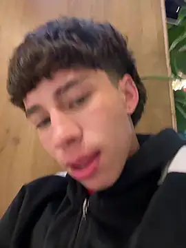 Chat +18 de Kael_Prince ao vivo