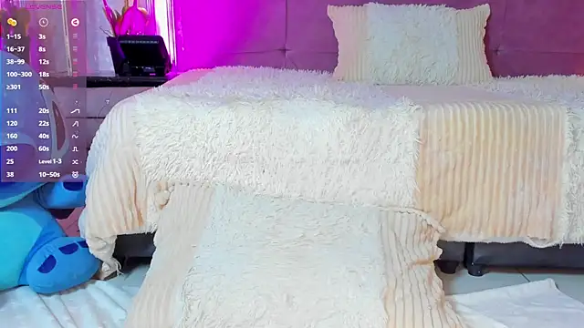 Stushaa Chat XXX live