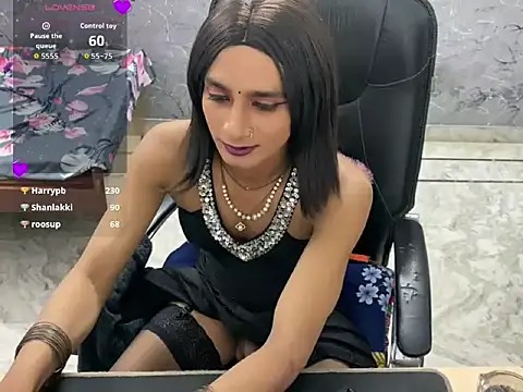 LuvLayla's Live XXX Chat