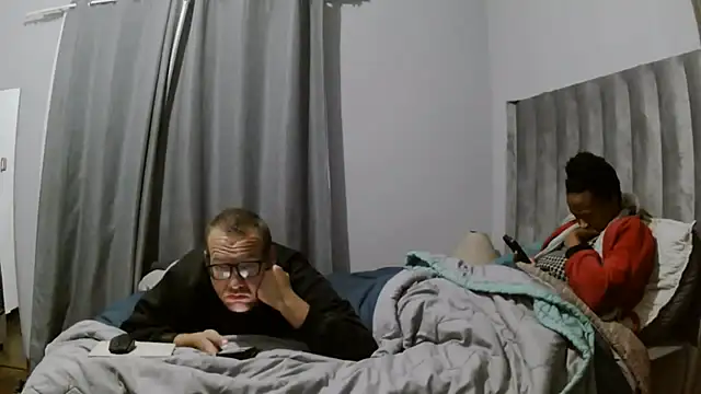 XXX chat uživo modela COOKIECANDY