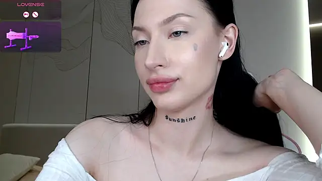 JenniferQueen11 Chat XXX in diretta