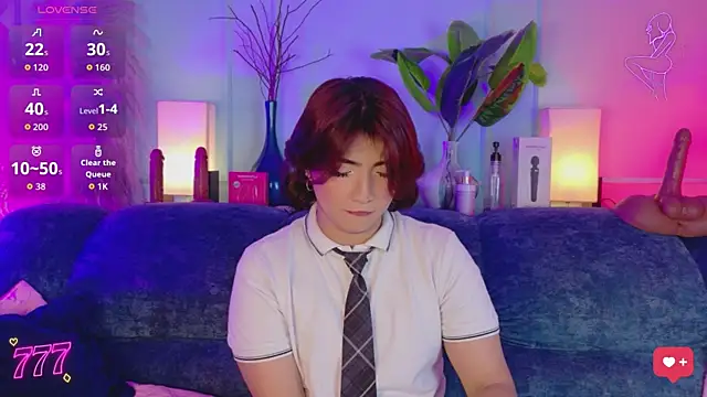 Creamy_Angelo 现场XXX聊天