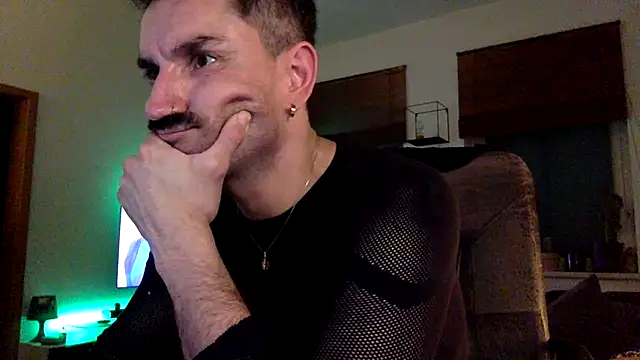 tomz0819 Webcam-Show