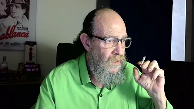 Chat +18 de Uncle_Hottie ao vivo