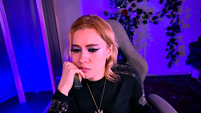 Kumiho_7777 XXX чат на живо