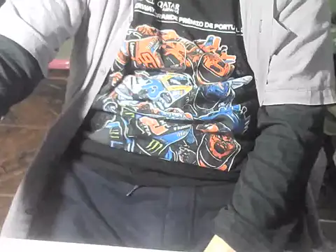 Онлайн чат XXX OreCam