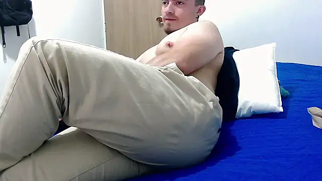 TouchDaddy4 – Live XXX-chat