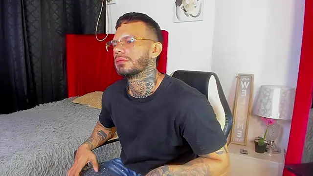 gerrard_white Chat XXX in diretta
