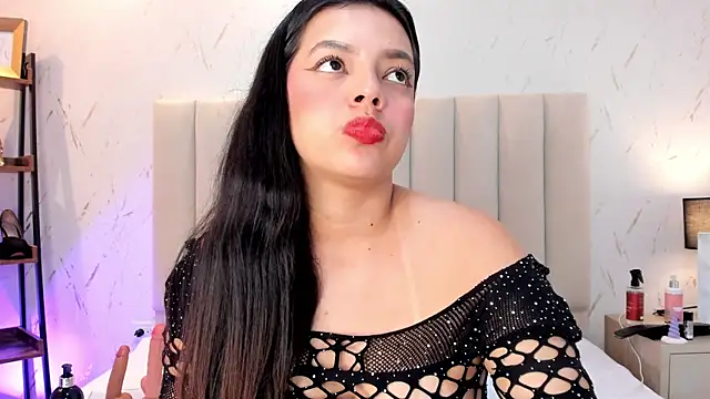 ViolettaRousee_ 라이브 XXX 채팅