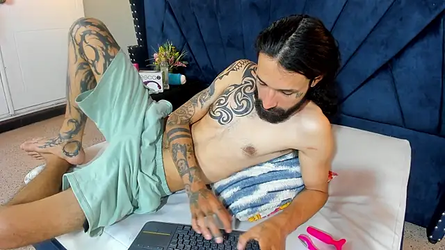 Alexx_val Webcam-Show