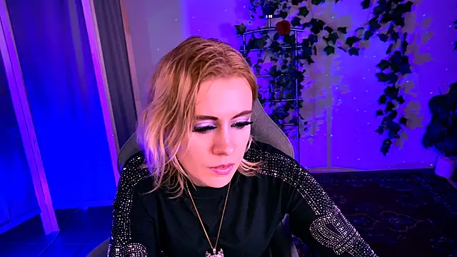 Kumiho_7777 Adlı Modelin Canlı XXX Sohbeti