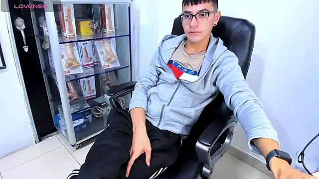 Show de Alexx_bigcockk na webcam