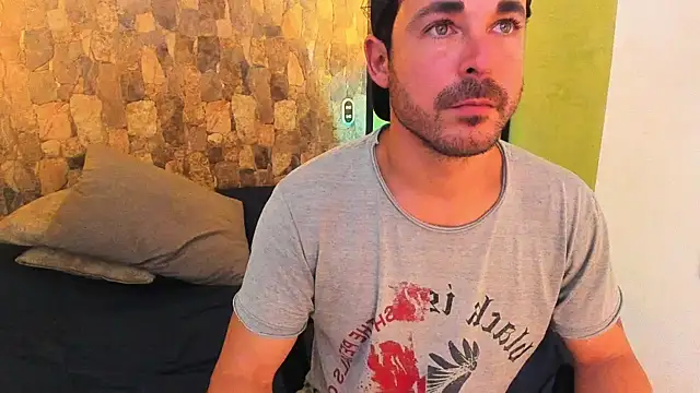 Онлайн чат XXX Adams_Sanz