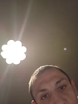 צ'אט XXX בשידור חי של Francyfra