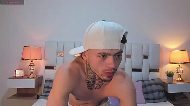 Zeus_damian21 Live XXX-chat
