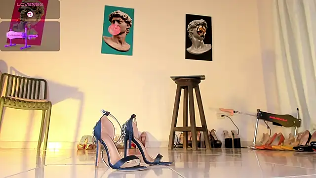 ArchieCollins XXX чат на живо