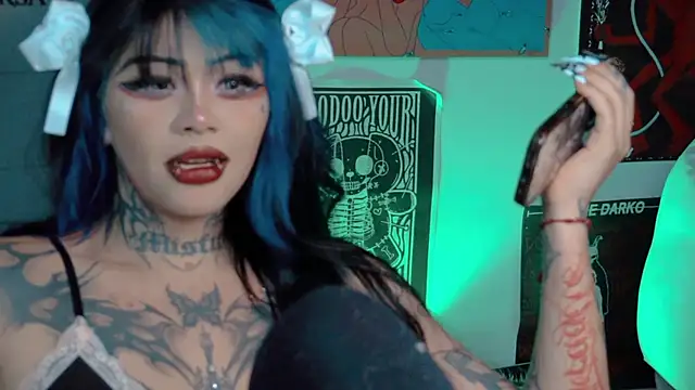 Deadly_Doll's Live XXX Chat