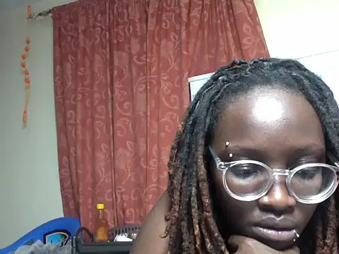 Chat XXX en directo de SexyAry